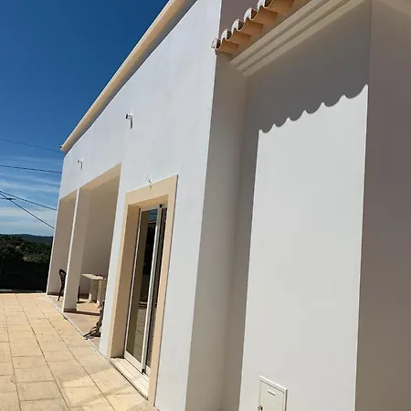 Casa De Ferias, Monte Canelas
