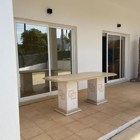 Casa De Ferias, Monte Canelas *