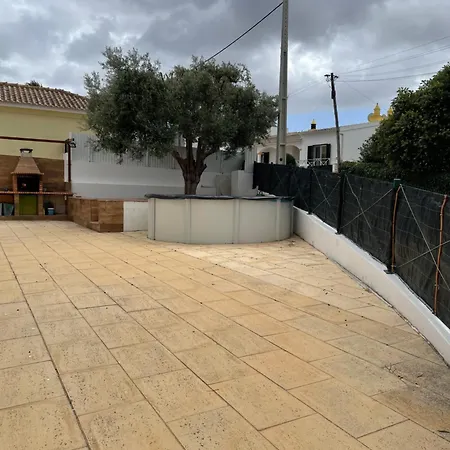 Casa De Ferias, Monte Canelas